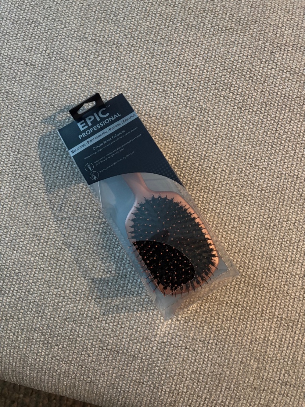 NIB The Wet Brush Pro Epic Deluxe Shine Enhancer Hair Brush